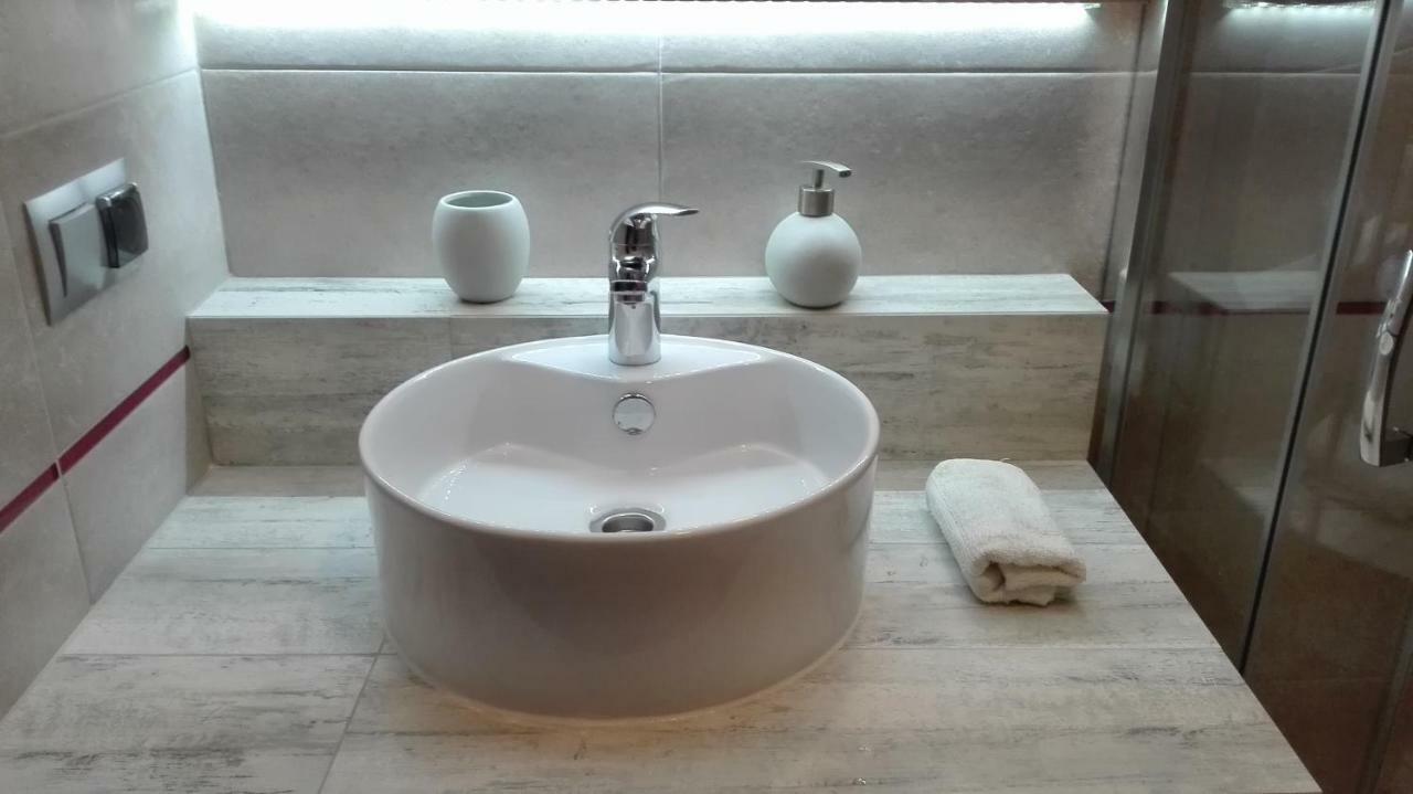 Apartament Lux Monika Rewal Z Tarasem I Garazem Экстерьер фото